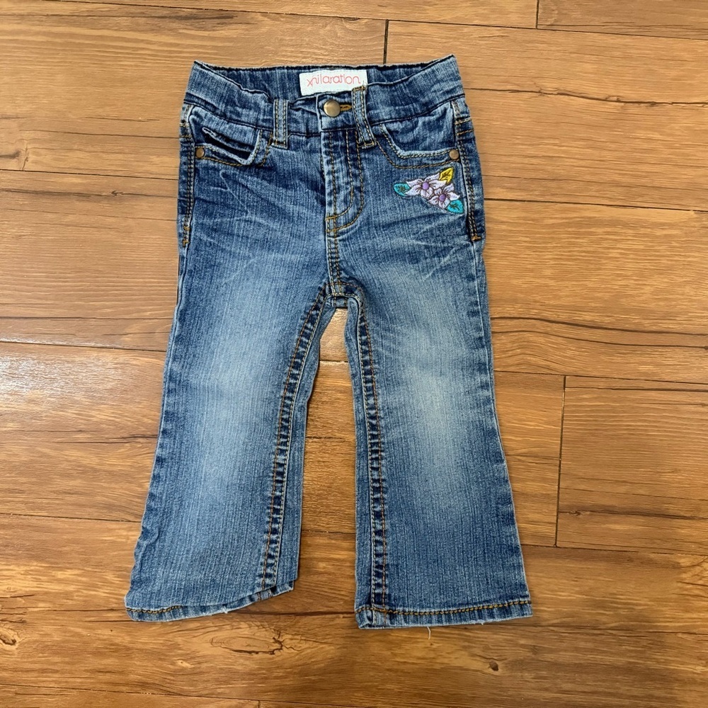Xhilaration Embroidered Jeans Girls Size 2T Bootcut Butterfly Floral Vintage